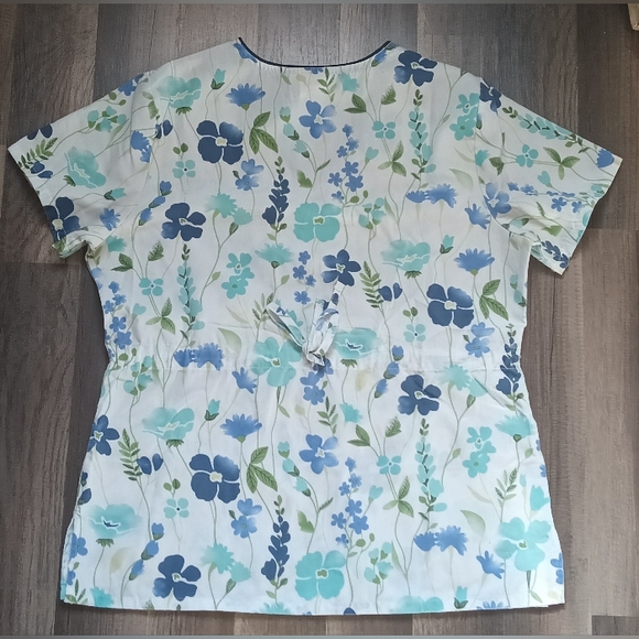 𝗦𝗕 𝗦𝗰𝗿𝘂𝗯  𝑽𝒊𝒏𝒕𝒂𝒈𝒆 𝑺𝒄𝒓𝒖𝒃 𝑻𝒐𝒑𝒔 - Picture 3 of 14